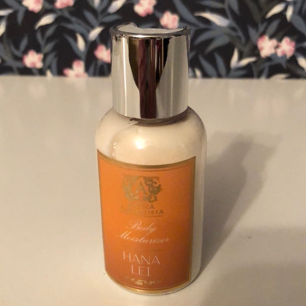 Antica Farmacista Hana Lei body moisturizer - Picture 3 of 4